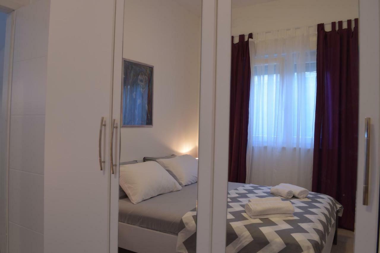 Ferienwohnung Richi Split Exterior foto